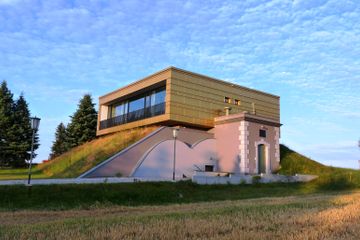 Dresden workshop spaces Private residence Conference room image 2