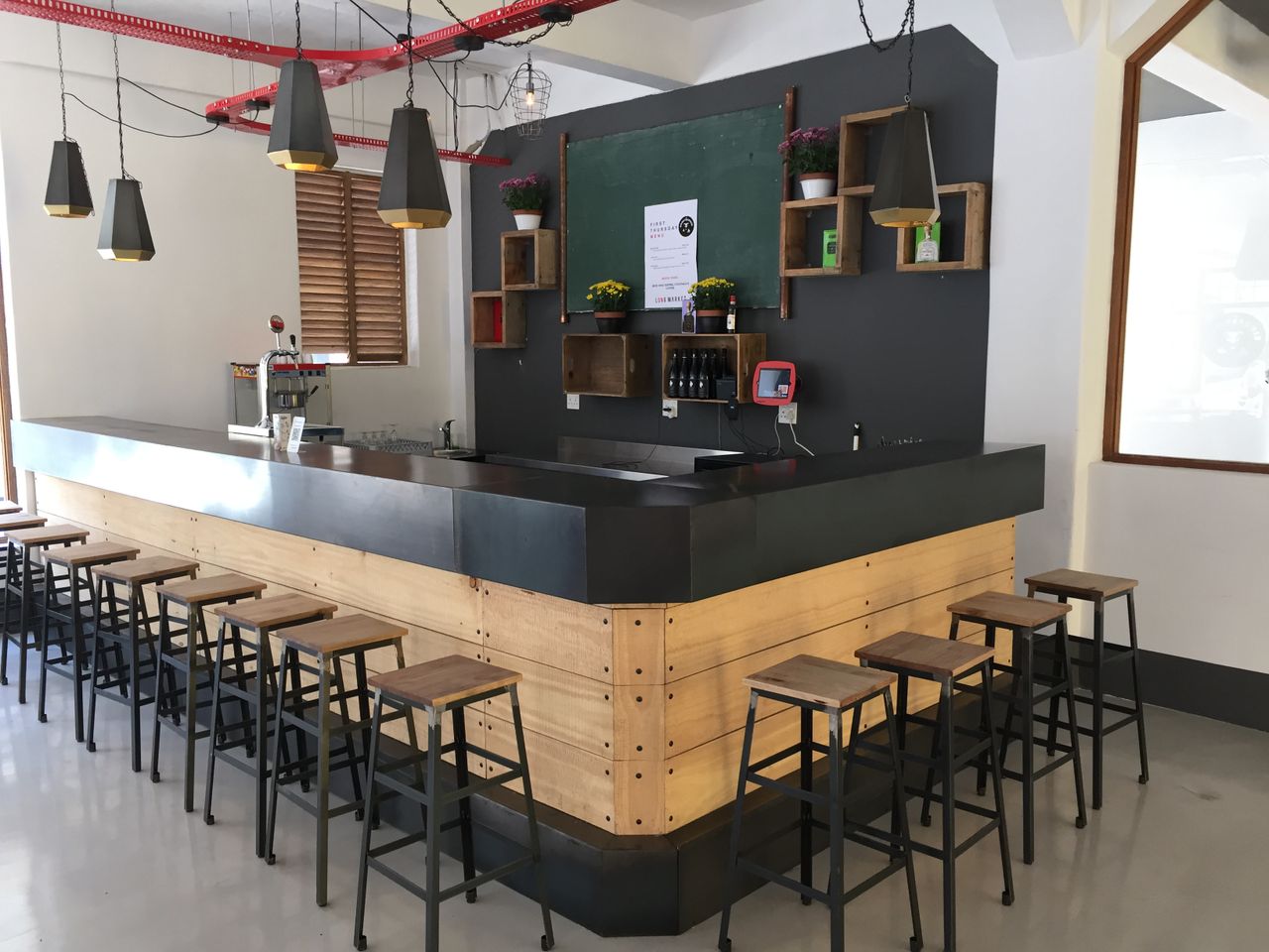 Cape Town seminar rooms Bar Trendy Bistro image 3