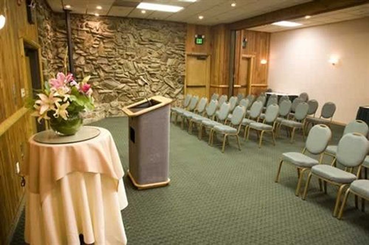 Rest of the World corporate event spaces Banquet hall Yosemite image 12