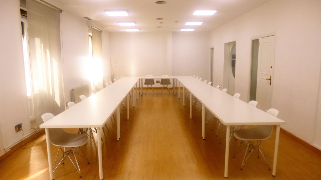 Madrid training rooms Meeting room Space Princesa image 2
