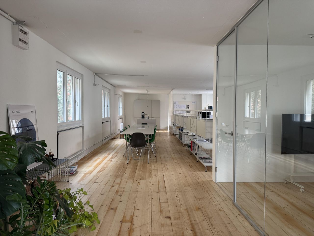 Zürich Coworking Office desk RAUMTAKT CORE image 0