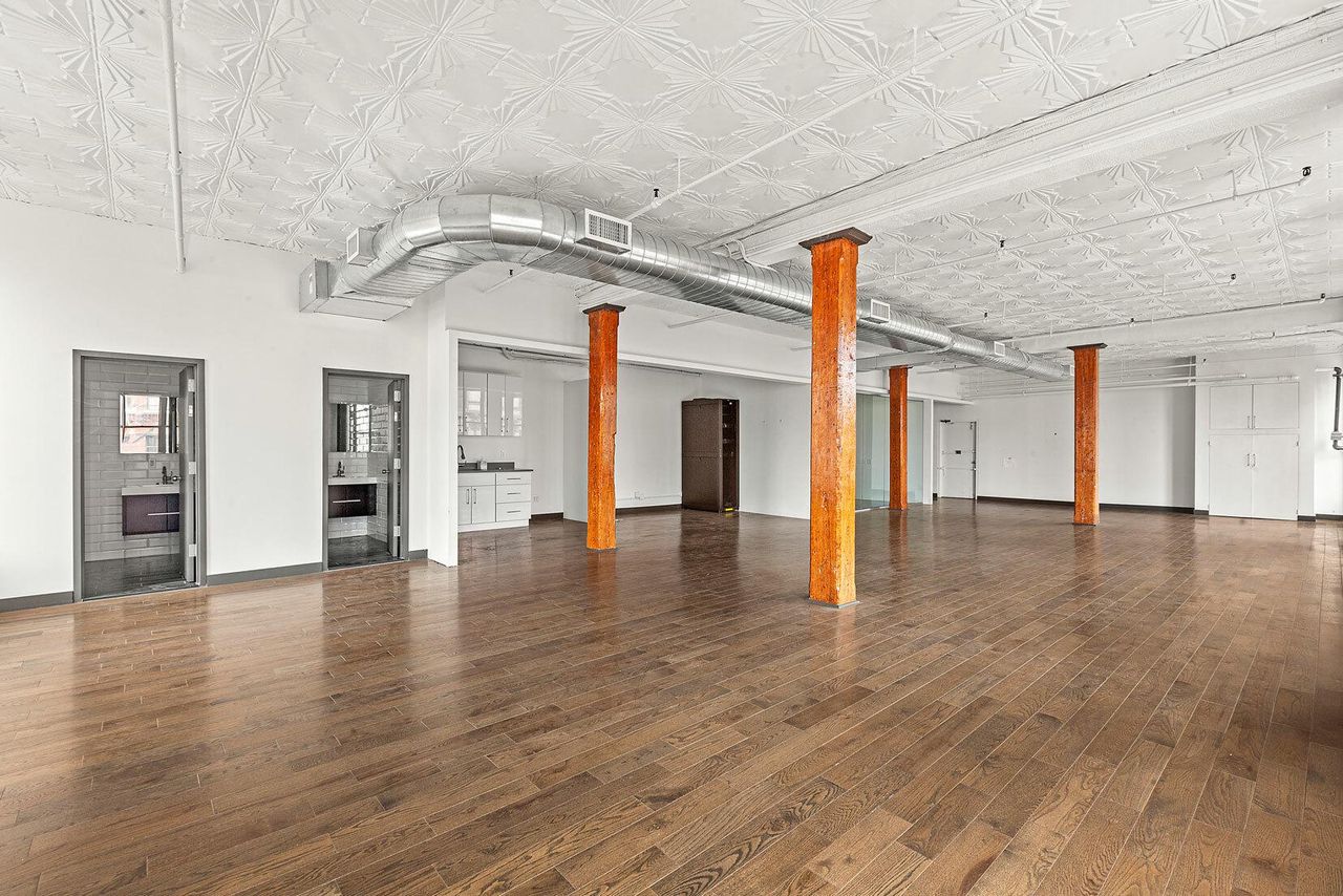 NYC  Coworking space 4th floor / 4A2 & 4A3 (Combined) image 2