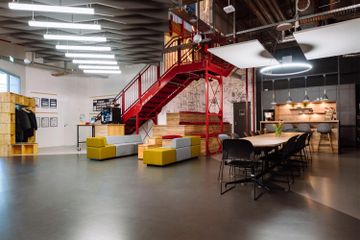 Dresden Kunden-Meeting Vergaderzalen Meeting Room BACKSTAGE image 4