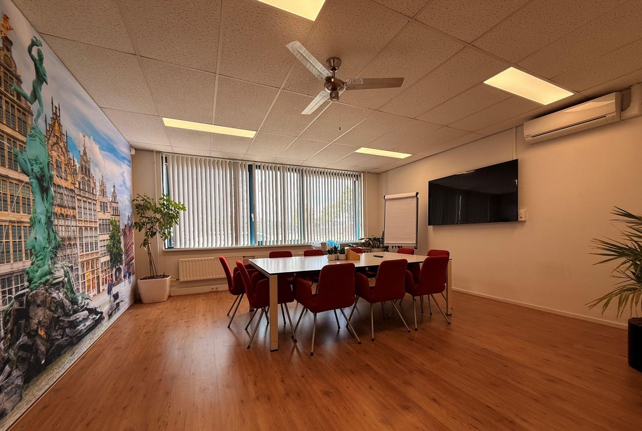 Breda Offsite meeting Meeting room Spreekkamer tot 8 personen (nr. 2) image 3