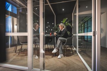 Capelle aan den IJssel Meeting rooms Meeting Room Schelde - gratis koffie en thee image 4