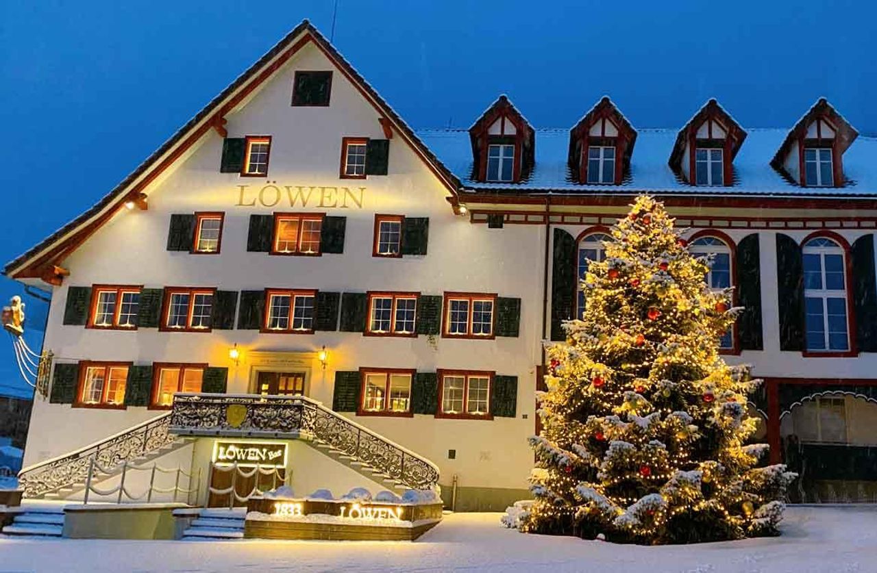 Rest der Welt  Workshop-Räume Löwen Saal image 3