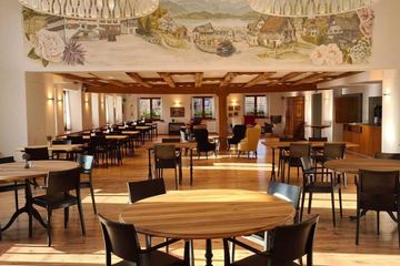 Rest of the World Workshop spaces Löwen Saal image 4