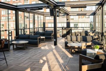 New York City Restaurant Era rooftop cocktail image 3