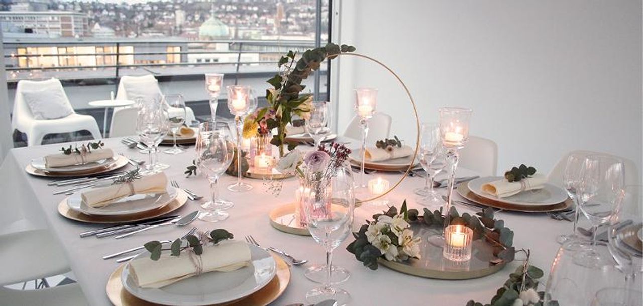 Stuttgart Offsite Meeting Function Room SKYLOFT Stuttgart image 5