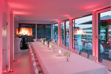 Stuttgart Offsite Meeting Function Room SKYLOFT Stuttgart image 2