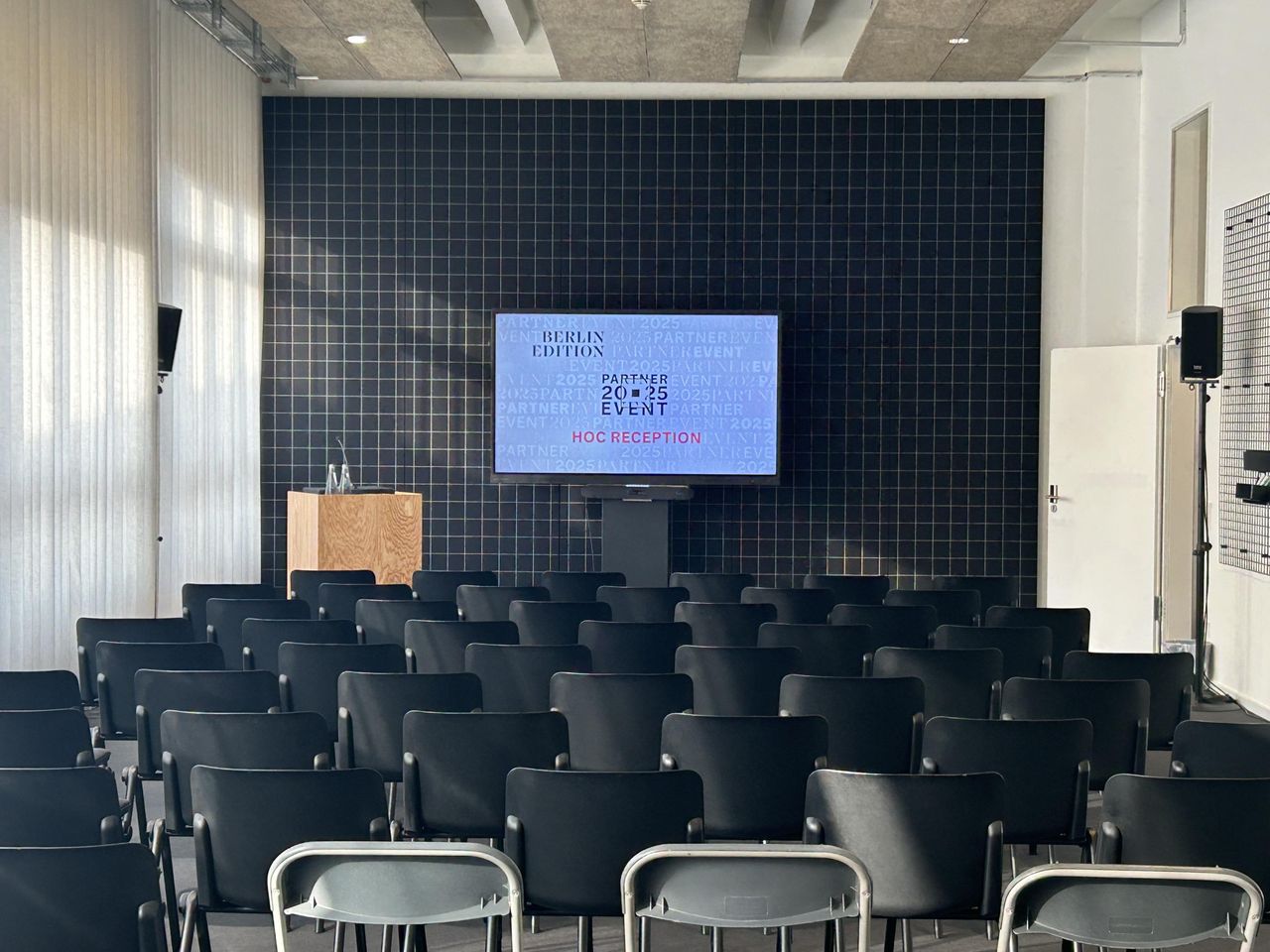 Berlin  Konferenzraum Conference 5 im House of Communication Berlin image 3
