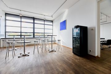 Krefeld Kundengespräch Meetingräume B1.218 Meetingroom Small image 4