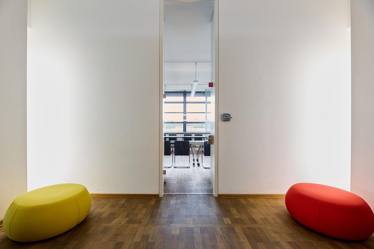 Krefeld Kundengespräch Meeting rooms B1.218 Meetingroom Small image 7