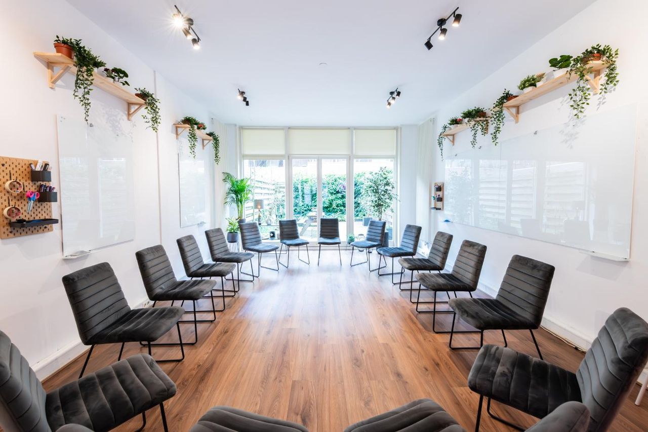 Amsterdam Creative Meeting Workshop spaces Creative Meeting Room - Blossom image 30