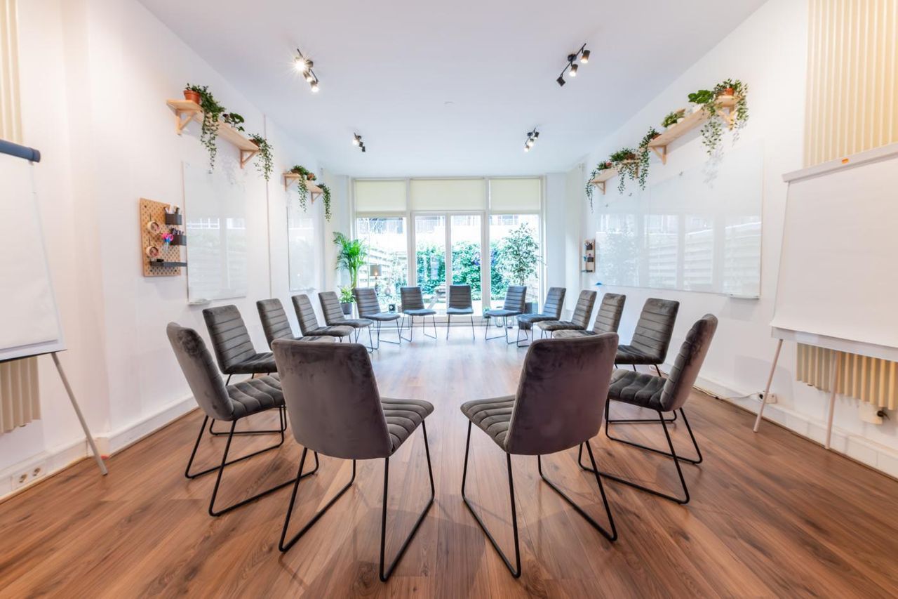 Amsterdam Creative Meeting Workshop spaces Creative Meeting Room - Blossom image 11