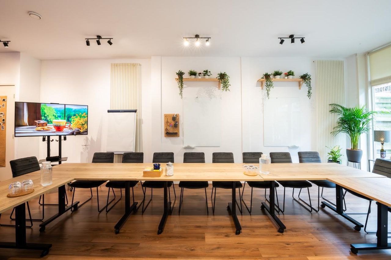 Amsterdam Creative Meeting Workshop spaces Creative Meeting Room - Blossom image 16
