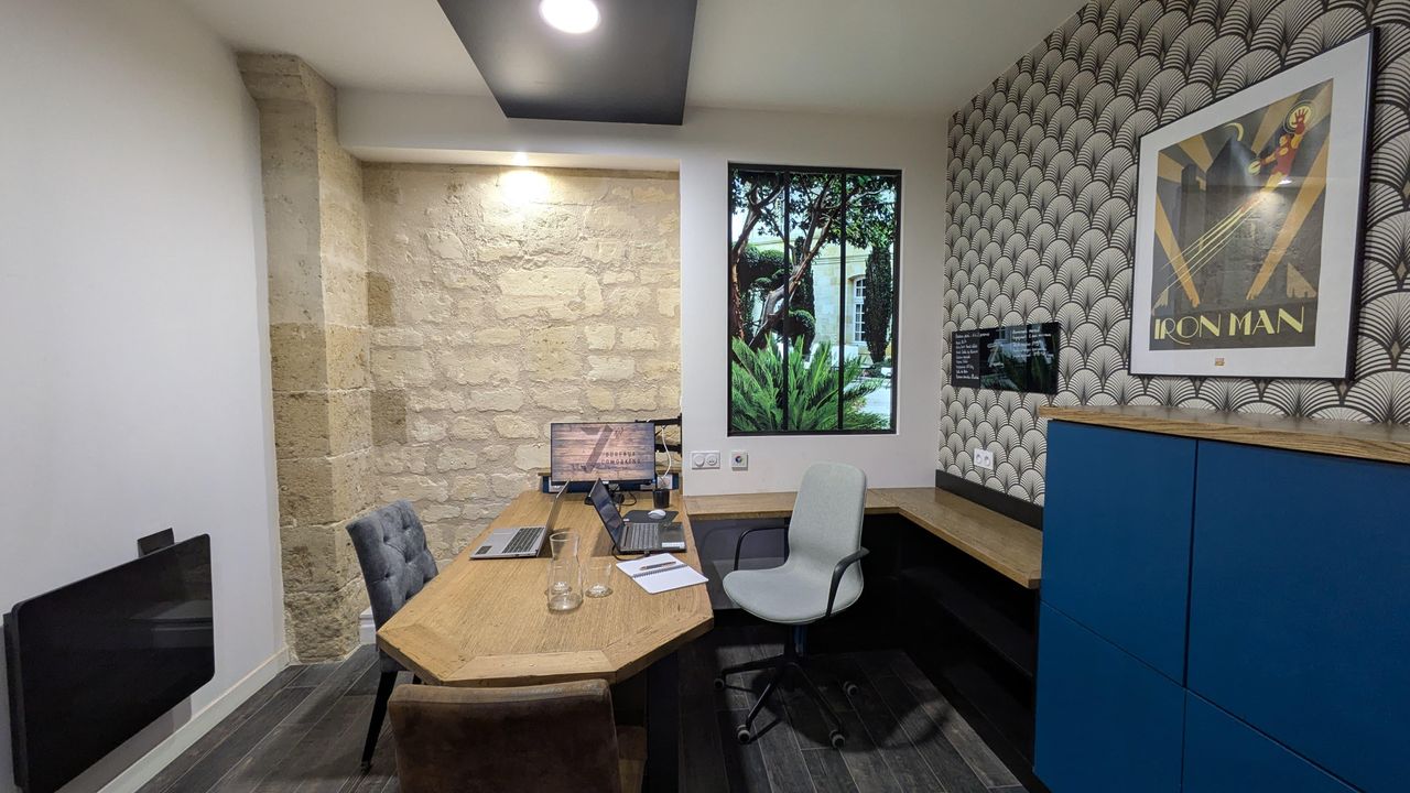 Bordeaux  Coworking space Private Office (1/3 per) image 1