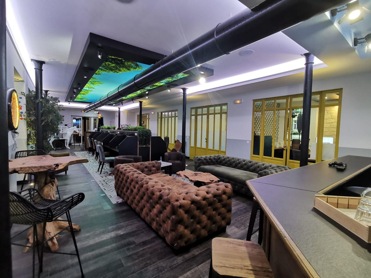 Bordeaux  Coworking space Private Office (1/3 per) image 3