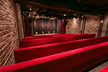Parijs corporate event spaces theater Theatre Room image 1