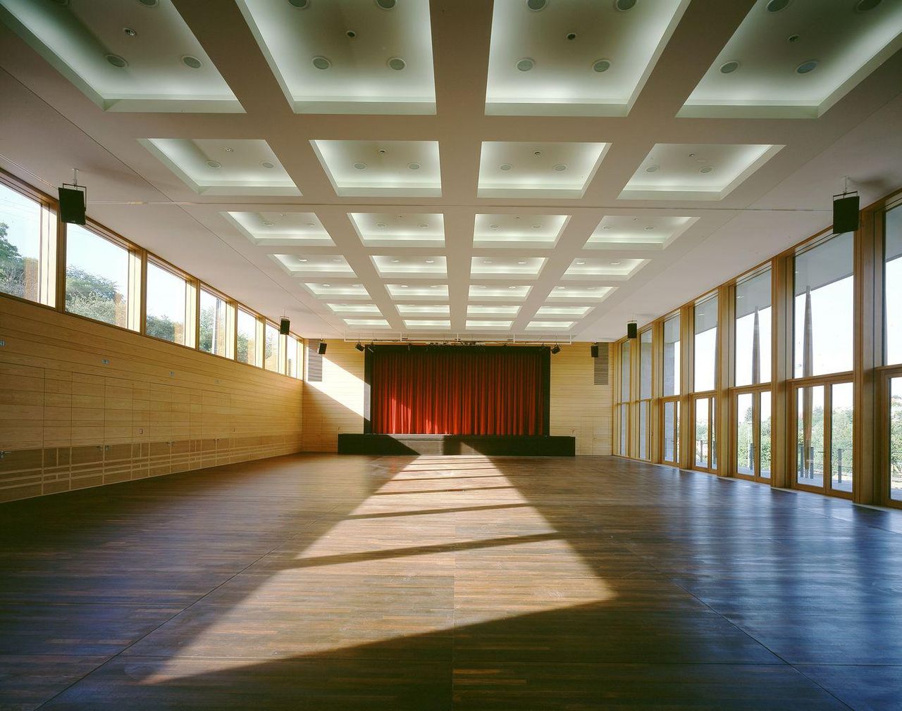 Stuttgart  Eventlocation Strudelbachhalle image 2