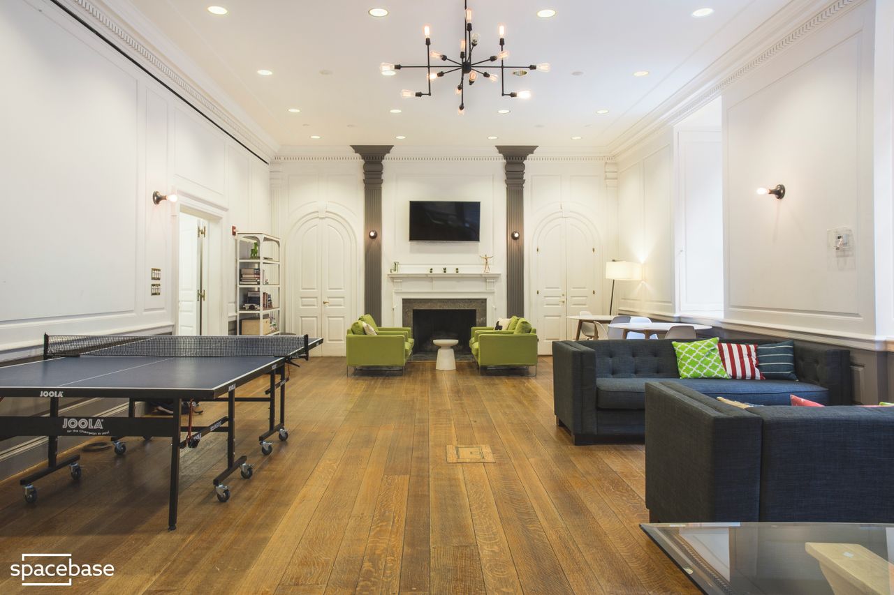 NYC training rooms Coworking space The Hamilton 9-5 image 5