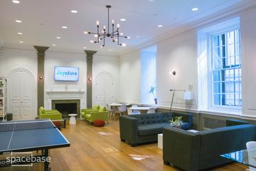 NYC training rooms Coworking space The Hamilton 9-5 image 2