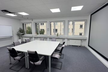 Bielefeld Mobiles Arbeiten Coworking spaces Besprechungsraum groß image 6