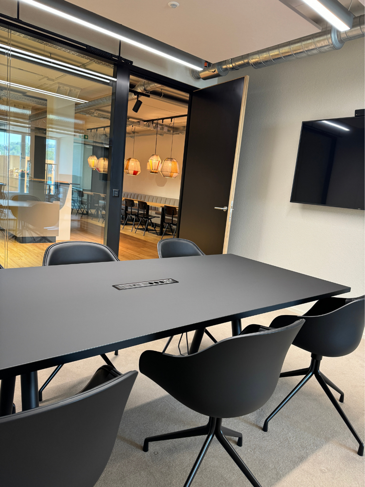 St. Gallen  Meetingraum explore image 0