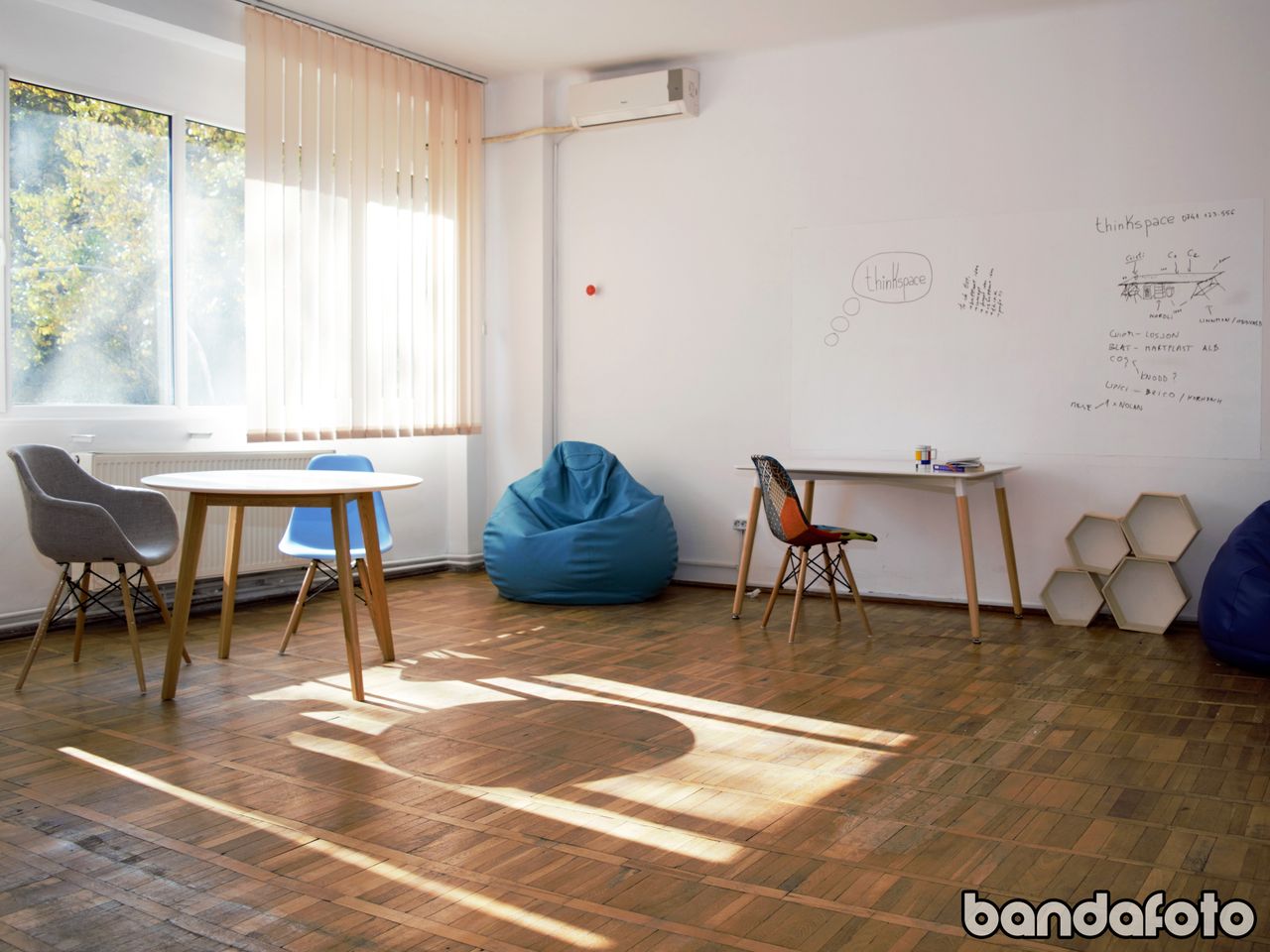 Rest van de wereld workshop spaces Coworking ruimte Thinkspace Microhub image 11