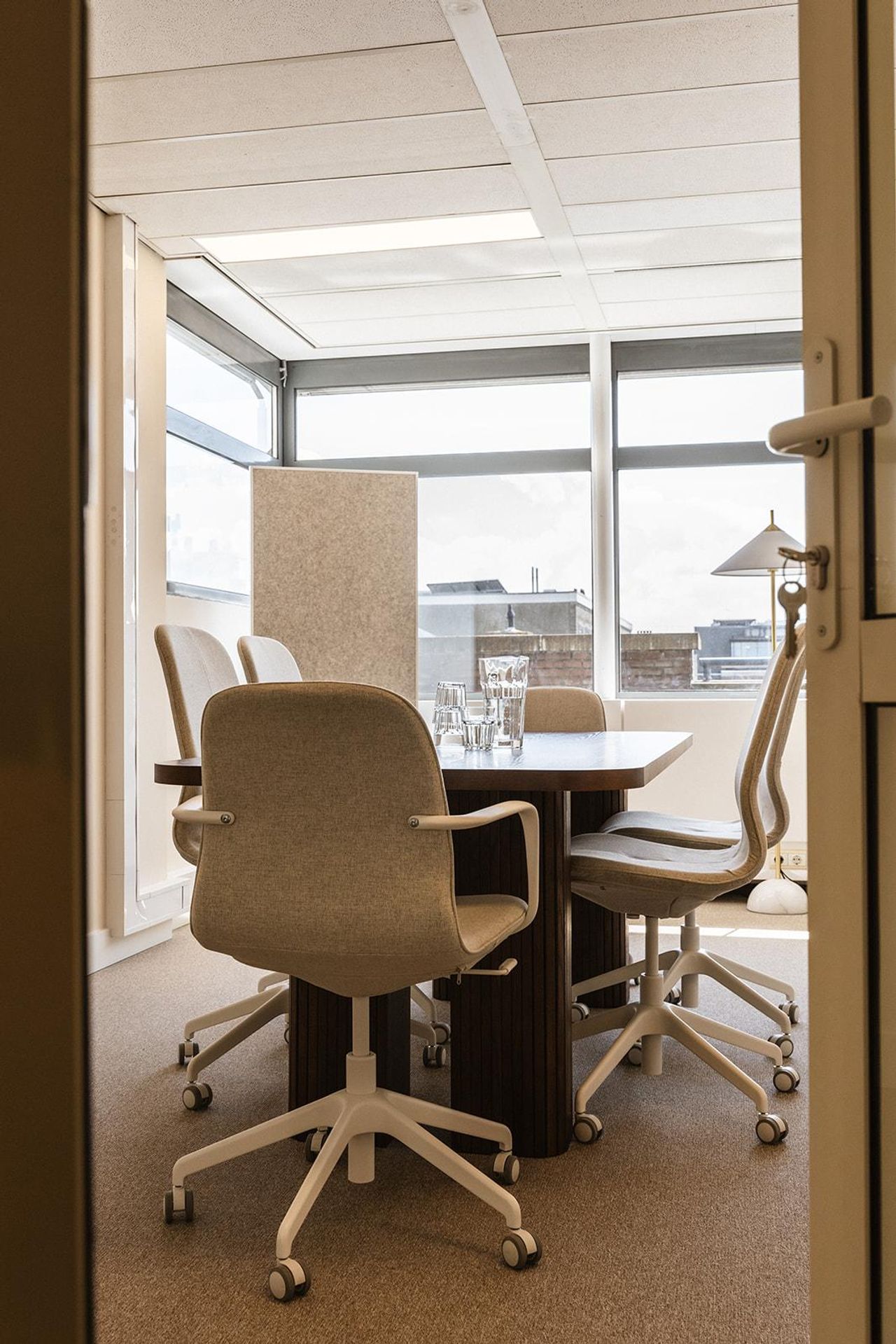 Den Haag  Coworking spaces Young Workspaces - Co-working image 5