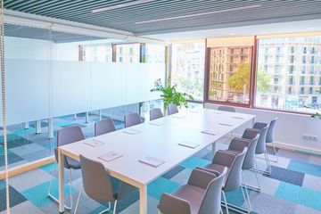 Barcelona conference rooms Meeting room Meeting Room Comfort image 0
