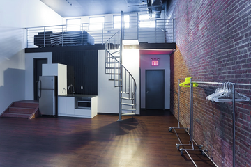NYC workshop spaces Photography studio Brooklyn CYC - Photo Studio image 5