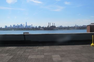NYC corporate event spaces Rooftop Seret Studios - Green Point Rooftop image 1