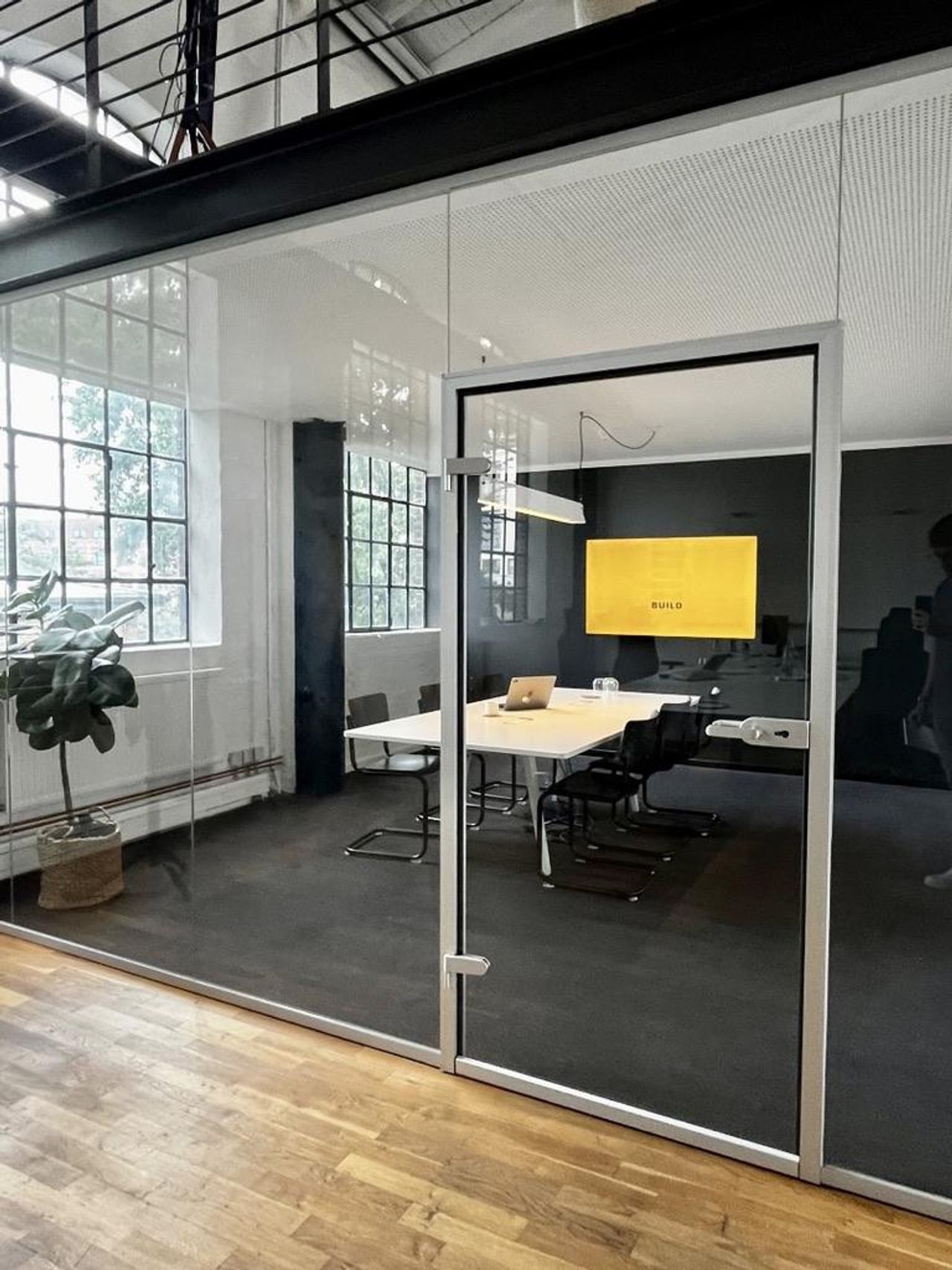 Hamburg  Eventlocation AI Build Club - Boardroom image 0