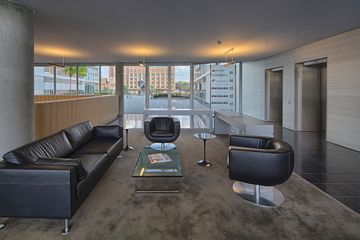 Rest der Welt training rooms Meetingraum Boardroom image 8