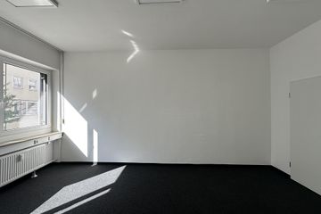 Bielefeld Office space Büroraum 1.Etage Fläche: 27m2 image 2