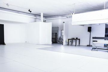 Hamburg workshop spaces Photography studio Studio Room image 3
