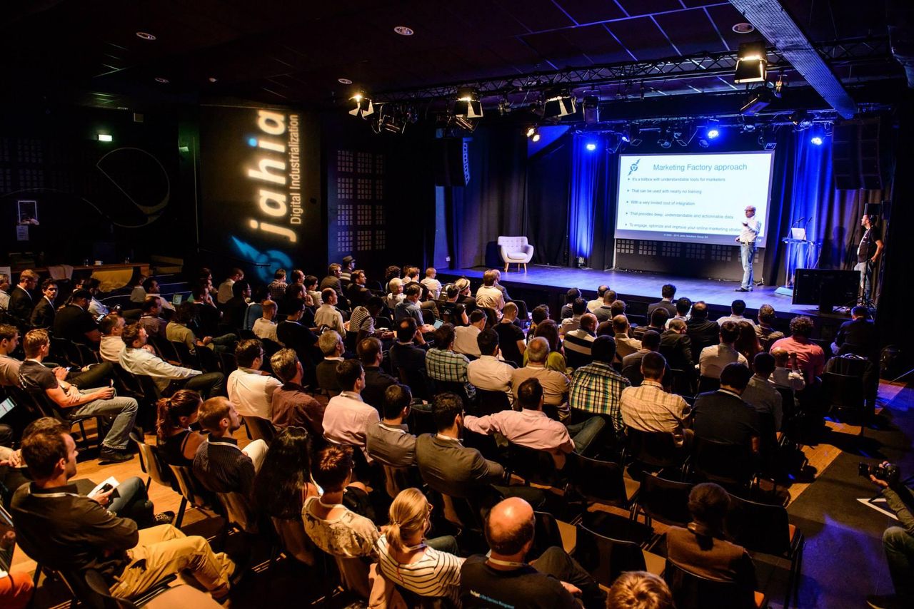 Paris  Eventlocation Auditorium image 3