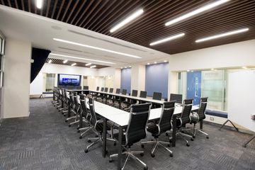 NYC seminar rooms Meeting room Uber Meeting Room I image 1