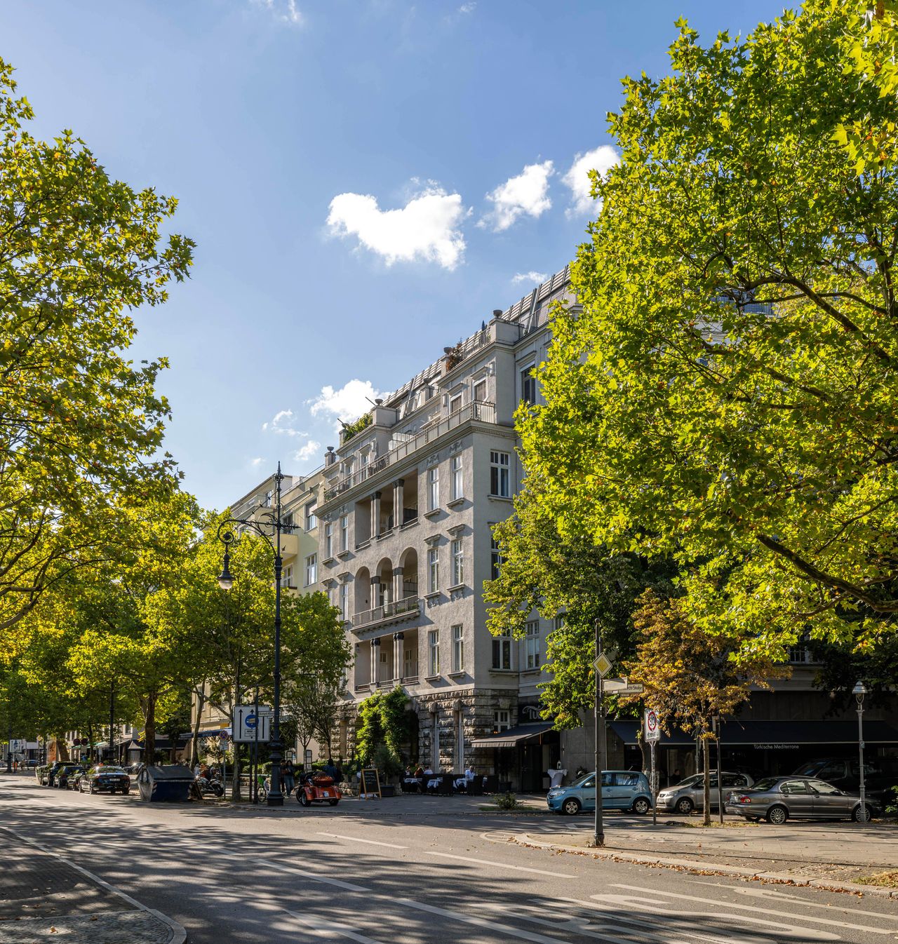 Berlin  Meeting room Coworking & Hot Desk image 0
