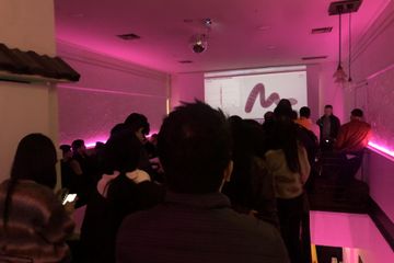 Melbourne Party room Conference Hall, Blank Canvas, Projector and lectern, Whiteboard image 2