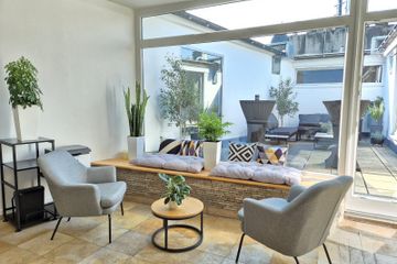 Cologne Meeting room Moderner Konferenzraum (38,6 qm) für bis zu 14 Personen image 2