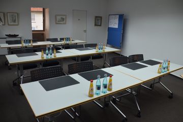 Rest der Welt training rooms Meetingraum Der Raum der Wünsche image 9