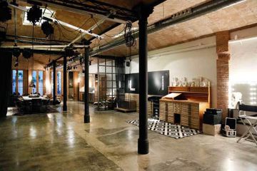 Barcelona workshop spaces Loft Einzigartiger und flexibler Raum image 1