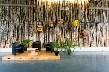 Paris seminar rooms Unusual venue Large energetic Space image 3