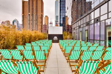 NYC corporate event spaces Rooftop Social Drink & Food image 16