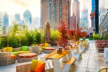 NYC corporate event spaces Rooftop Social Drink & Food image 1
