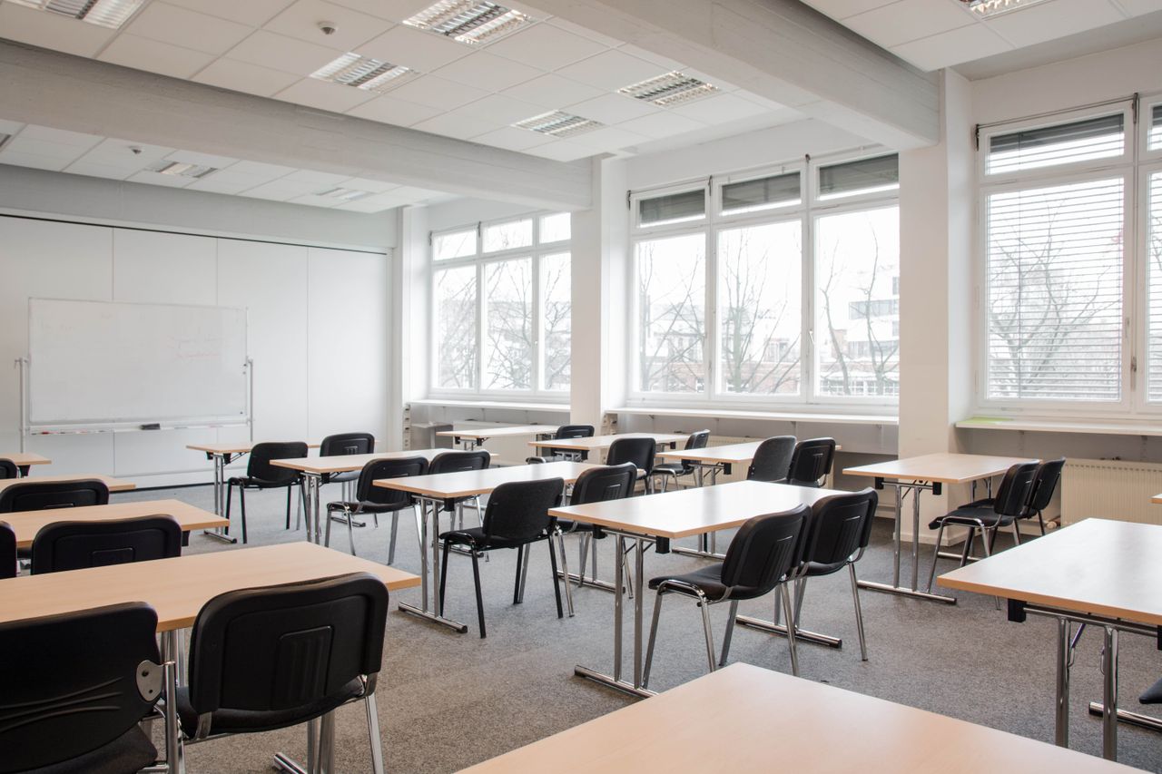 Berlin seminar rooms Classroom meeting and workshop space - Gregor image 12