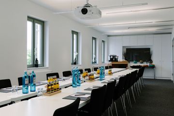 München seminar rooms Außergewöhnlich BMW Group Classic - Rolls-Royce Phantom image 1
