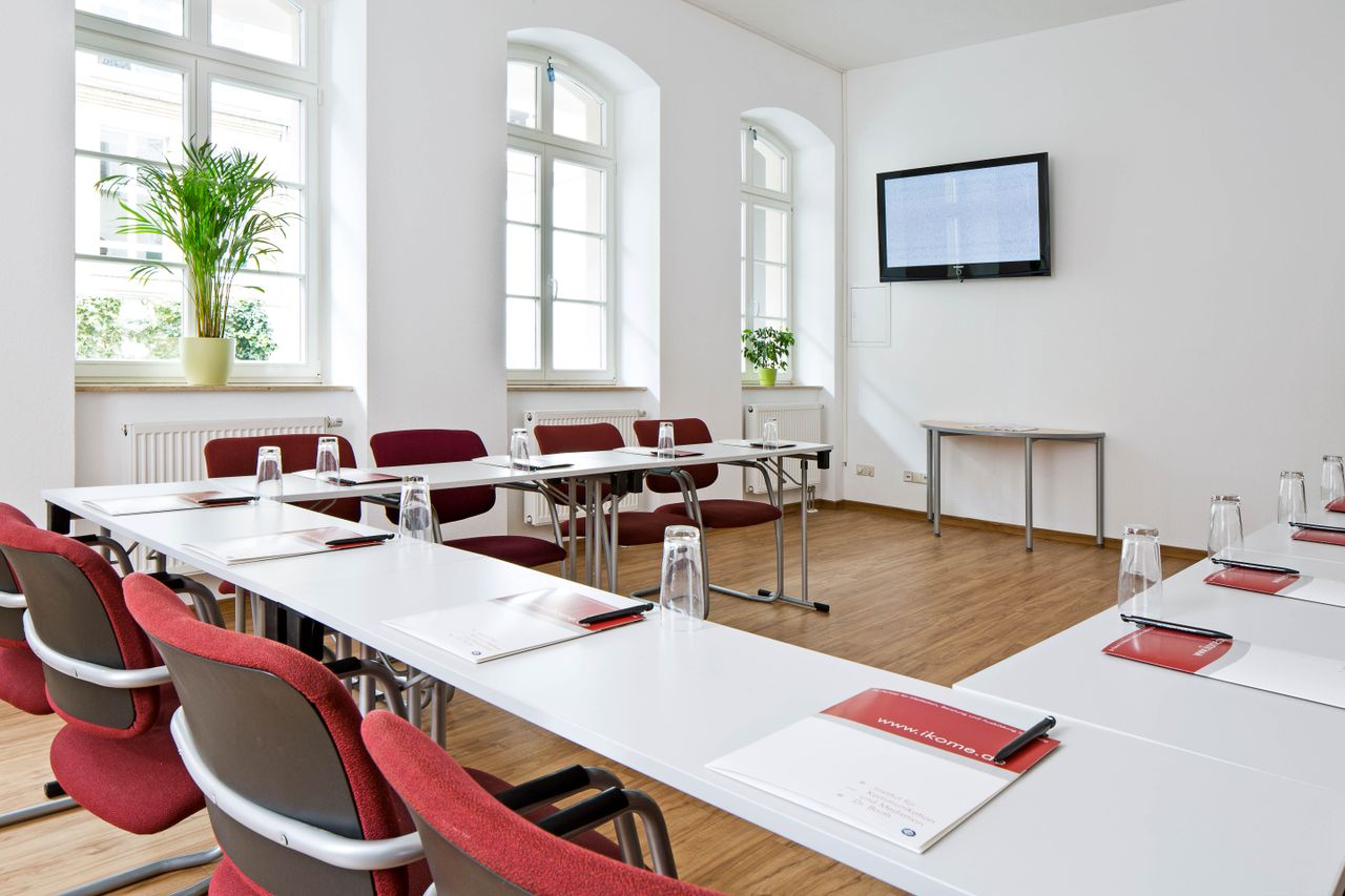 Leipzig seminar rooms Meetingraum Klassiker image 6